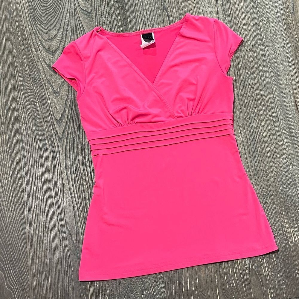 Wrapper V-Neck Blouse Pullover Cap Sleeve Stretch Fitted Hot Pink Size Medium